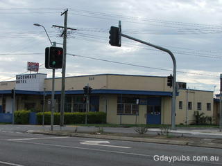 Racehorse Hotel