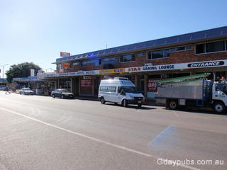 Emerald Star Hotel