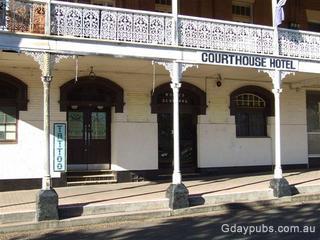 Former Court House Hotel