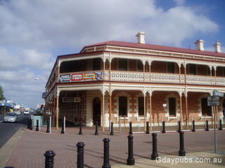 Jens Town Hall Hotel