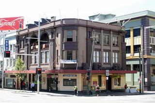 William Hotel