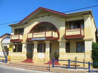 Bermagui Beach Hotel (Motel)