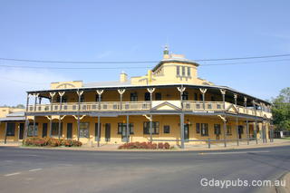 Commercial Hotel