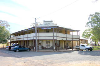 Armatree Hotel