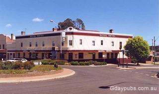 Royal Hotel Motel