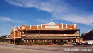 Commercial Hotel