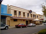 Club Hotel