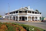 Marshalls Commonwealth Hotel